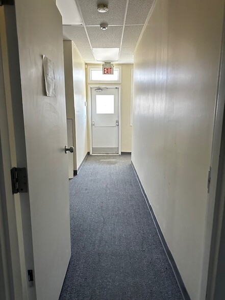 596 Mcnaughton Av W, Chatham, ON à vendre - Photo de l’immeuble – Image 2 sur 8