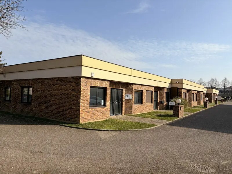 10-12 Rue Jean Monnet, Eckbolsheim à louer Photo de l’immeuble– Image 1 sur 14