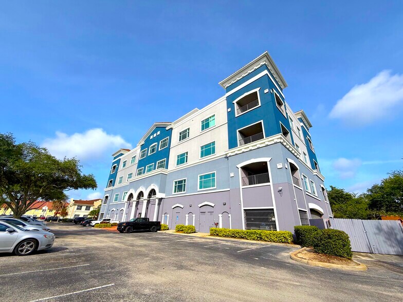 1743 Park Center Dr, Orlando, FL à louer - Photo de l’immeuble – Image 2 sur 69