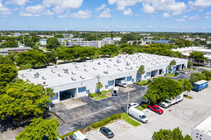 312-384 S Military Trl, Deerfield Beach, FL à louer - Aérien – Image 2 sur 8