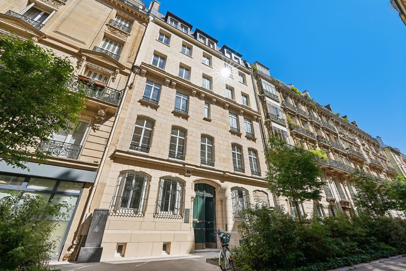 Bureau dans Paris à louer Photo de l’immeuble– Image 1 sur 12