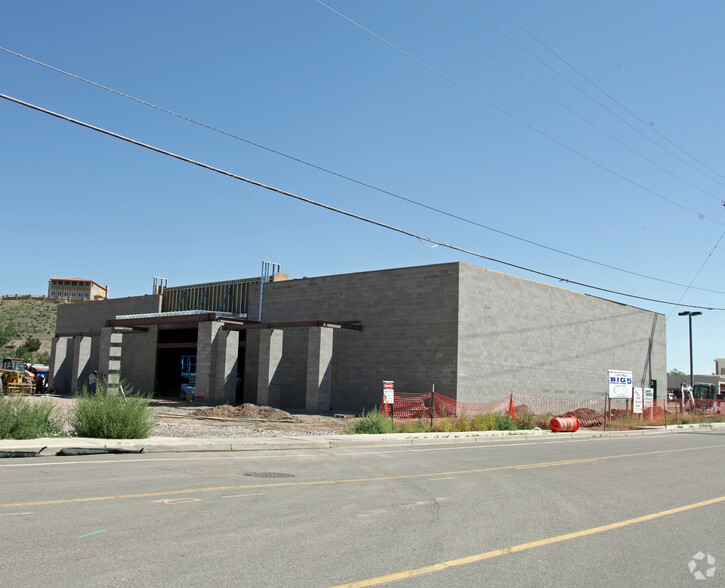 3215 Fremont Dr, Canon City, CO à vendre - Photo principale – Image 1 sur 5