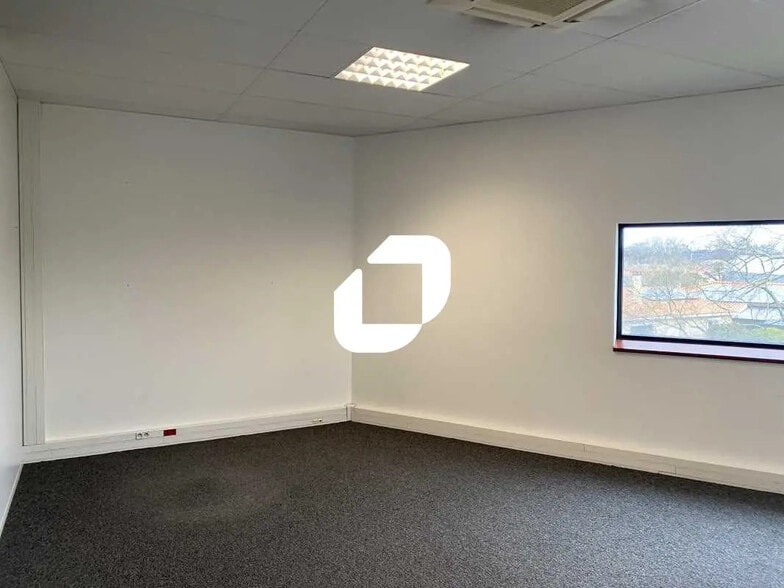 Bureau dans Mérignac à louer - Photo intérieure – Image 3 sur 18