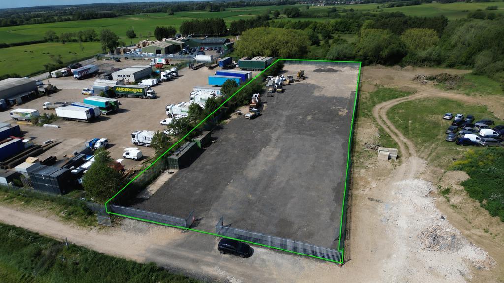 The Ridgeway, Blunham à louer Aérien– Image 1 sur 7