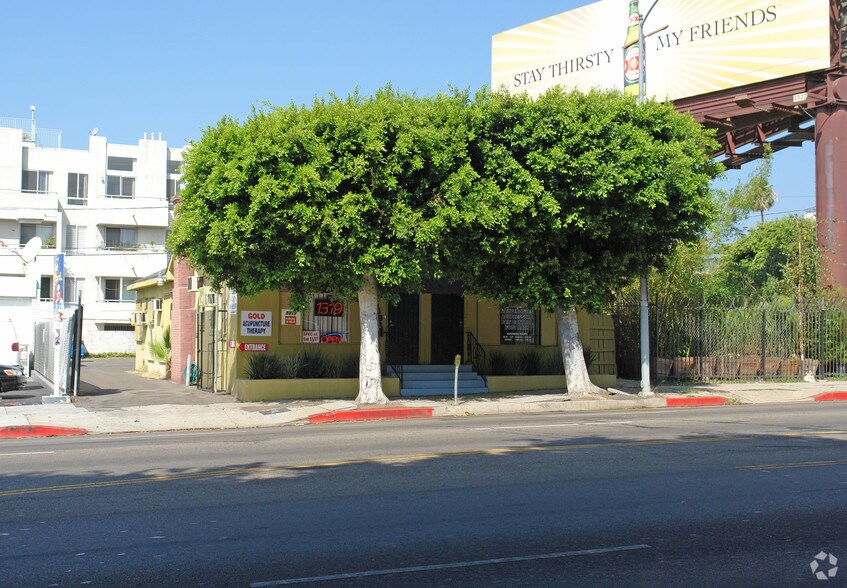 1319 N La Brea Ave, Los Angeles, CA à louer - Photo principale – Image 1 sur 2