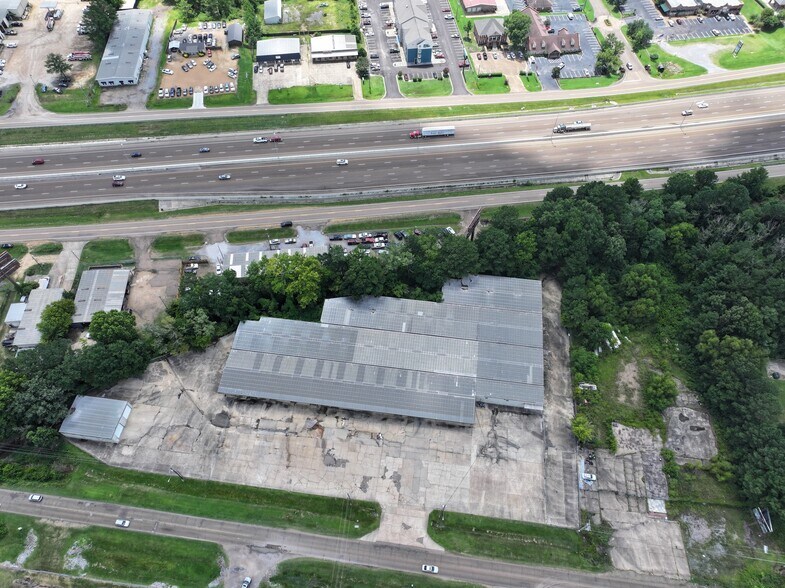 5650 Terry Rd, Byram, MS à louer - Photo de l’immeuble – Image 2 sur 5