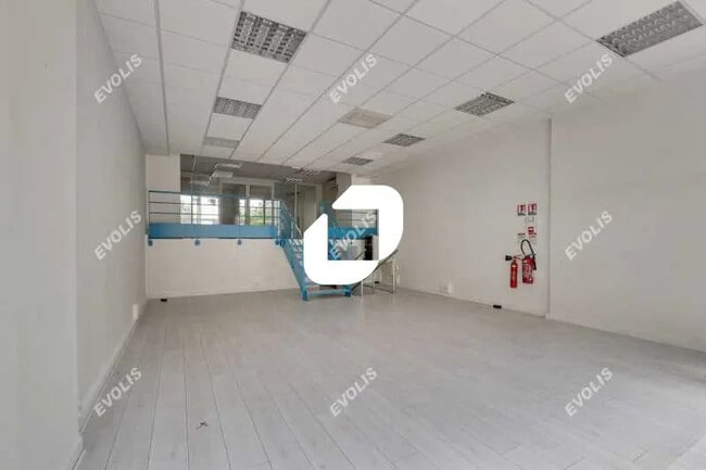 Plus de détails pour Bureau à vendre