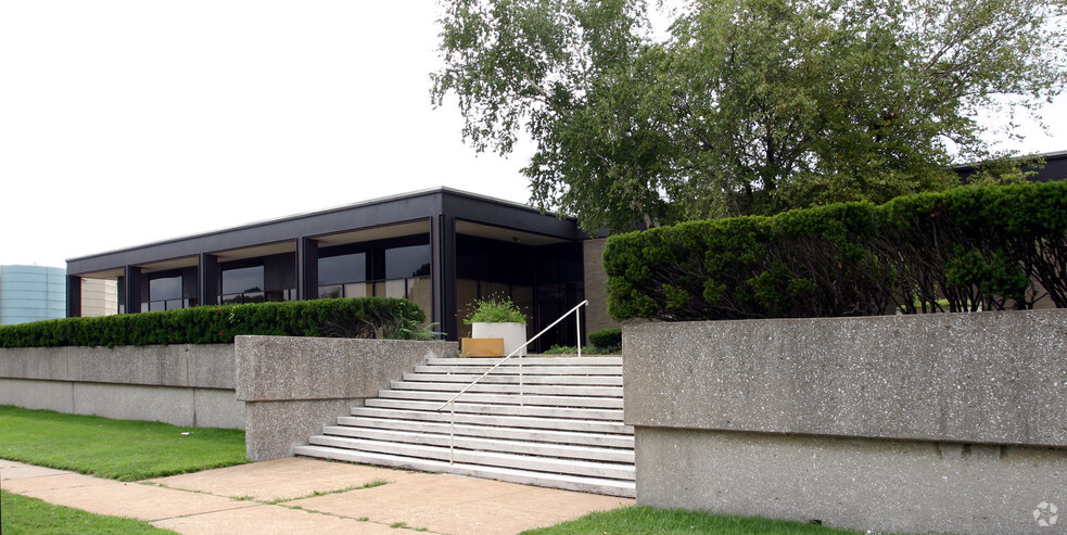 5200-5240 Oakland Ave, Saint Louis, MO à louer - Photo de l’immeuble – Image 3 sur 5