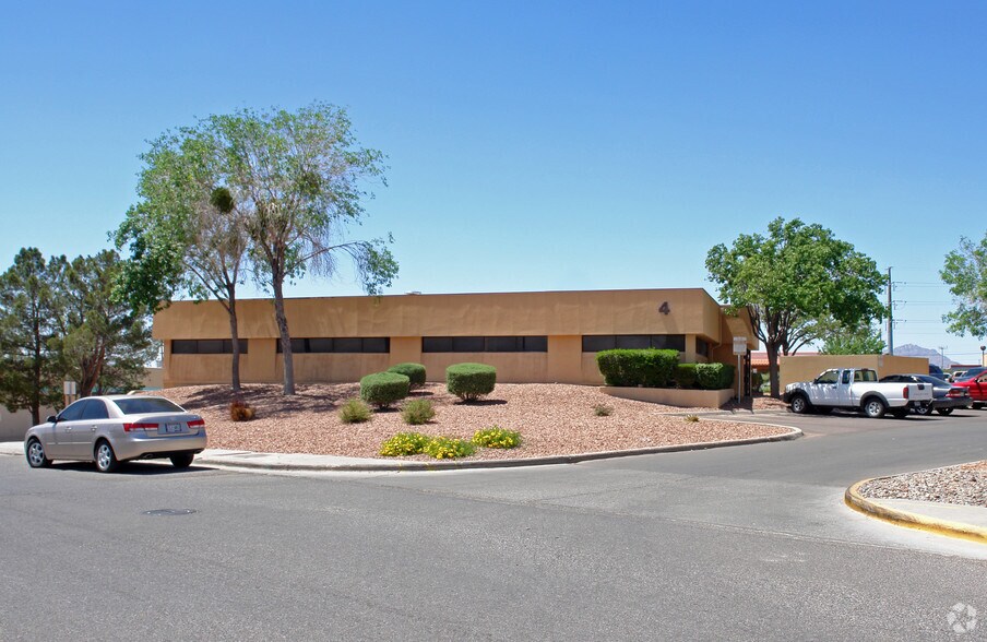 9398 Viscount Blvd, El Paso, TX à vendre - Photo principale – Image 2 sur 49