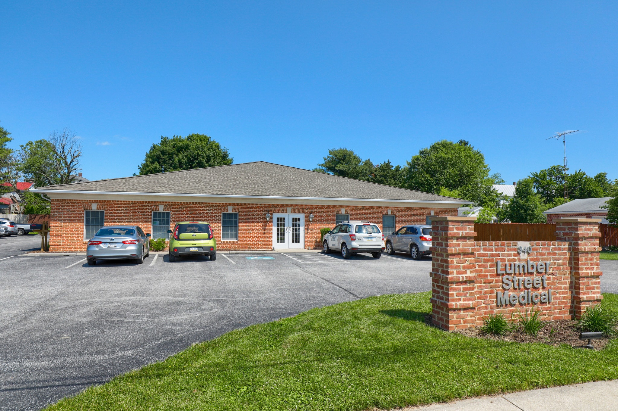 340 Lumber St, Littlestown, PA à vendre Photo principale– Image 1 sur 2