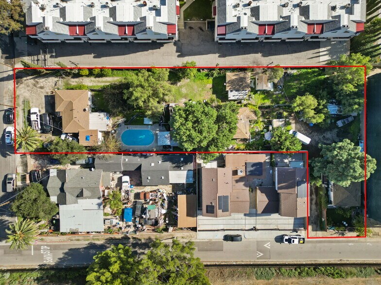 11146 Lorne st, Sun Valley, CA à vendre - Photo de l’immeuble – Image 3 sur 6