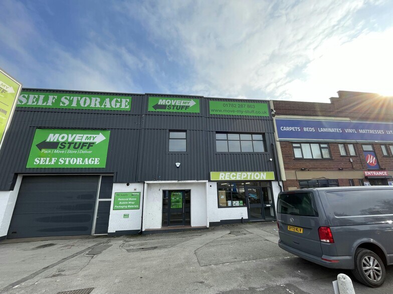 Victoria Rd, Stoke On Trent à louer - Photo de l’immeuble – Image 1 sur 6