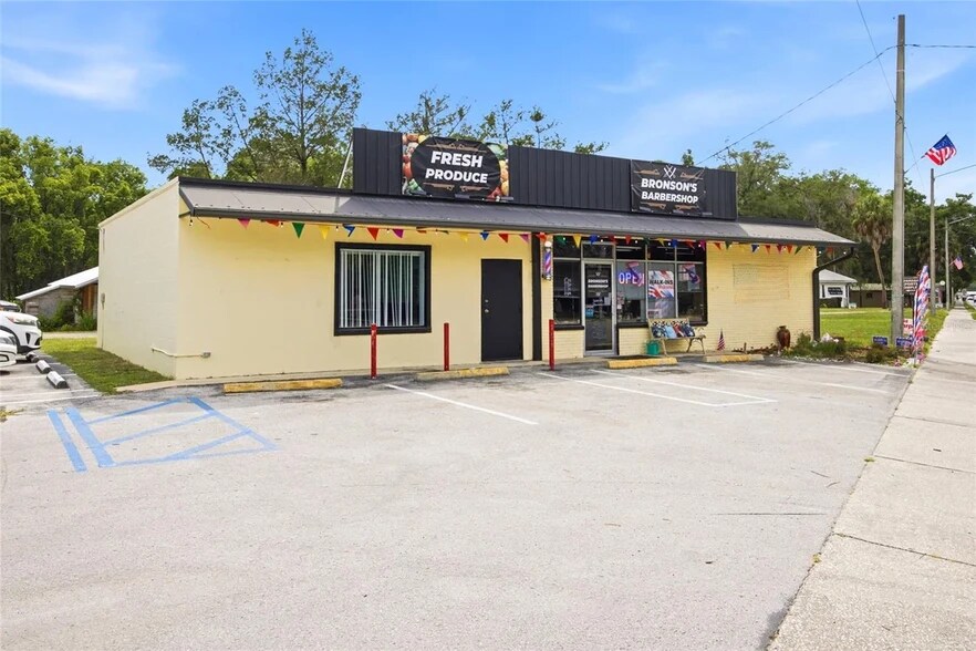 380 E Hathaway Ave, Bronson, FL à vendre - Photo principale – Image 1 sur 2