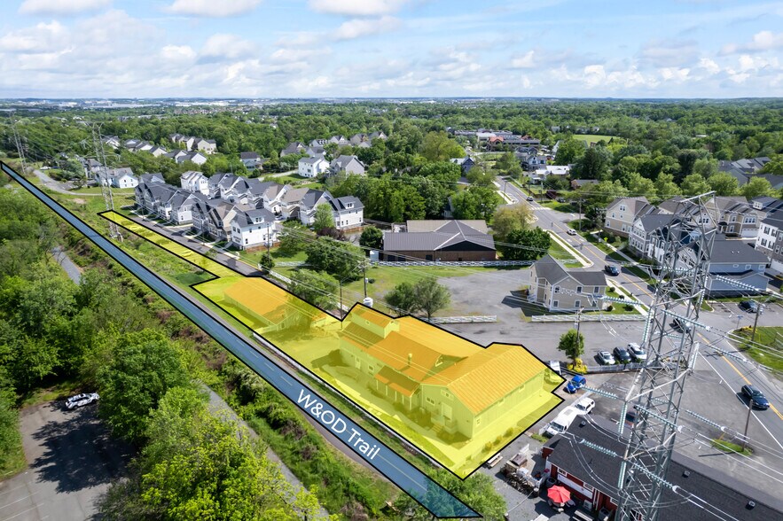 20704 Ashburn Rd, Ashburn, VA à louer - Photo de l’immeuble – Image 2 sur 109