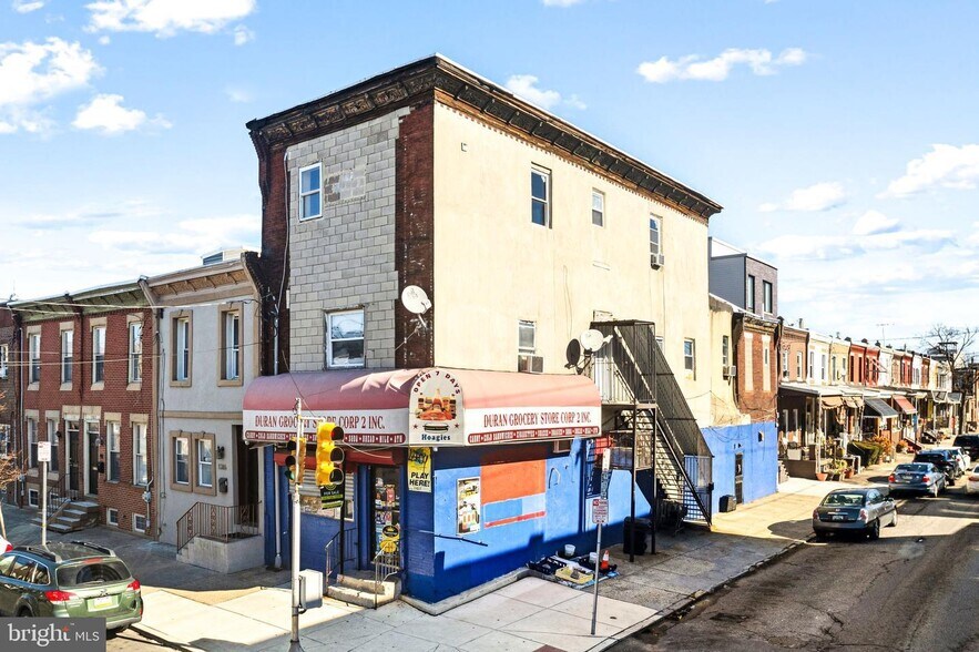 1267 S 22nd St, Philadelphia, PA à vendre - Photo principale – Image 1 sur 15