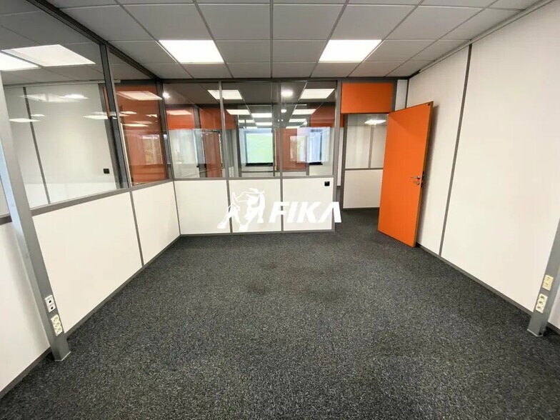 Bureau dans Labège à louer - Photo de l’immeuble – Image 3 sur 7