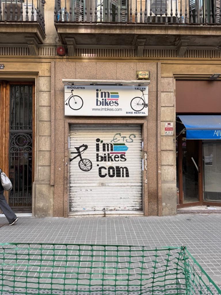 Local commercial dans Barcelone, Barcelona à louer Photo intérieure– Image 1 sur 2