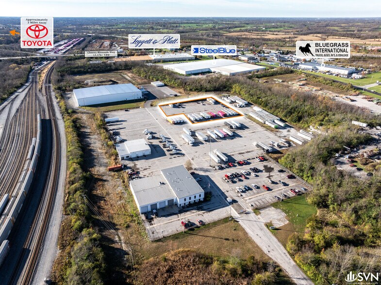 335 E Yusen Dr, Georgetown, KY à louer - Photo de l’immeuble – Image 2 sur 4