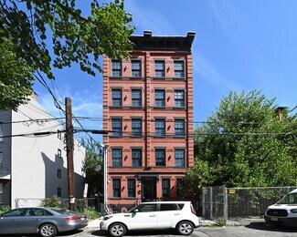 Plus de détails pour 208 15th St, Jersey City, NJ - Logement à vendre