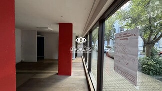 Plus de détails pour Local commercial à louer