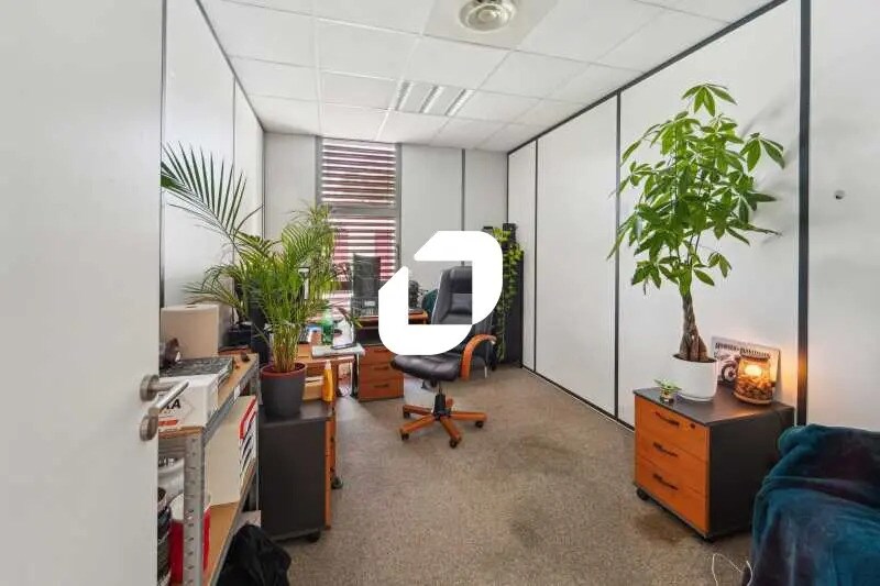 Bureau dans Montpellier à louer - Photo de l’immeuble – Image 1 sur 14