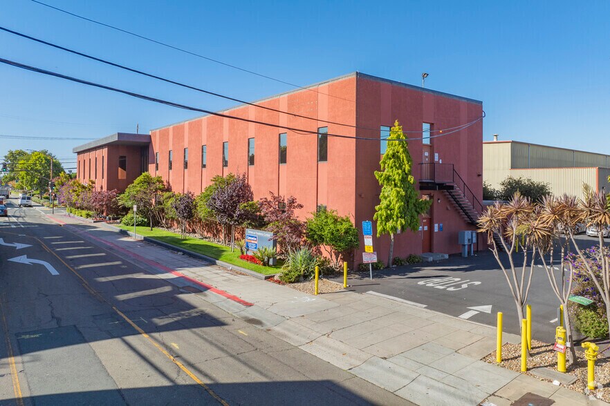 2830-2850 7th St, Berkeley, CA à louer - Photo de l’immeuble – Image 3 sur 15