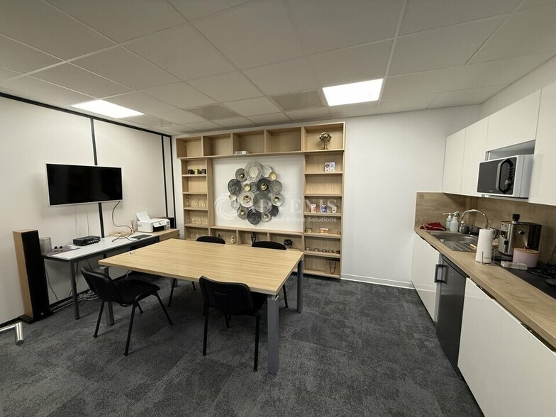 Bureau dans Serris à vendre - Photo intérieure – Image 1 sur 8