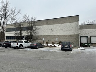 Plus de détails pour 29 Park Way, Upper Saddle River, NJ - Industriel/Logistique à louer