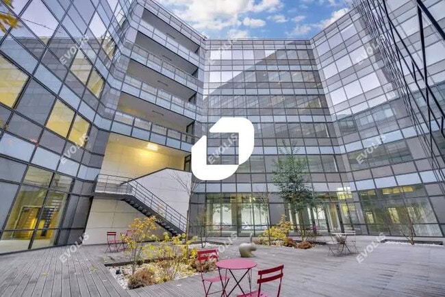 Plus de détails pour Bureau à louer