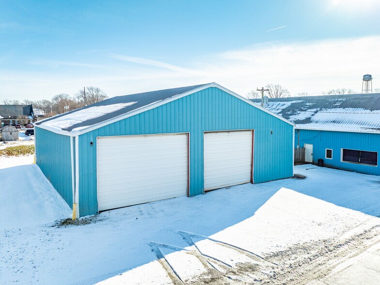 204 Washington st, Frankton, IN à vendre - Photo de l’immeuble – Image 2 sur 4