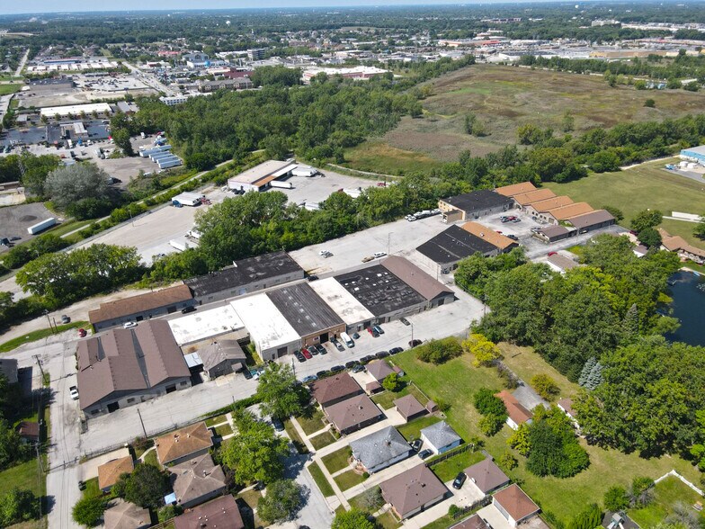 2800 Bernice Rd, Lansing, IL à vendre - Aérien – Image 2 sur 6
