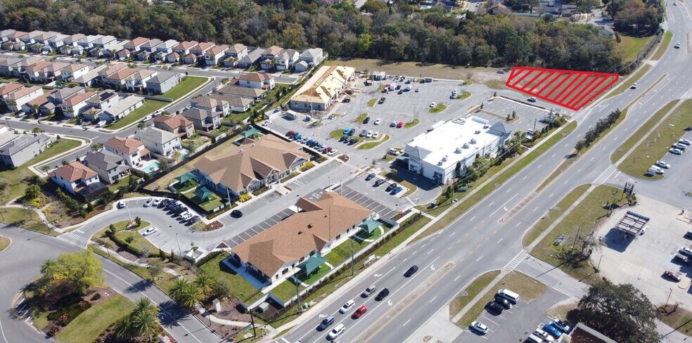 2435 Howell Market Ln, Winter Park, FL à louer - Photo de l’immeuble – Image 2 sur 4