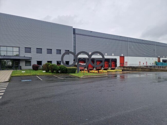 Plus de détails pour Industriel/Logistique à louer