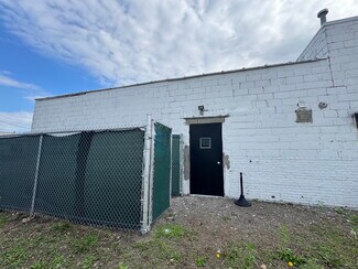Plus de détails pour 30 Bethpage Rd, Hicksville, NY - Industriel/Logistique à louer