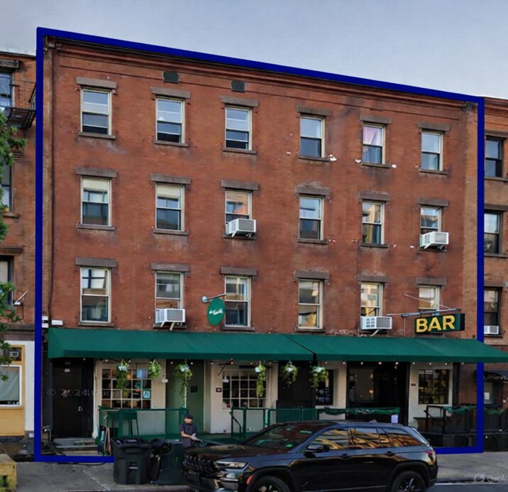 66 Greenpoint Ave, Brooklyn, NY à vendre Photo principale– Image 1 sur 21