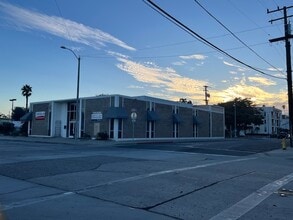 905 S A St, Oxnard, CA à louer Photo de l’immeuble– Image 1 sur 5