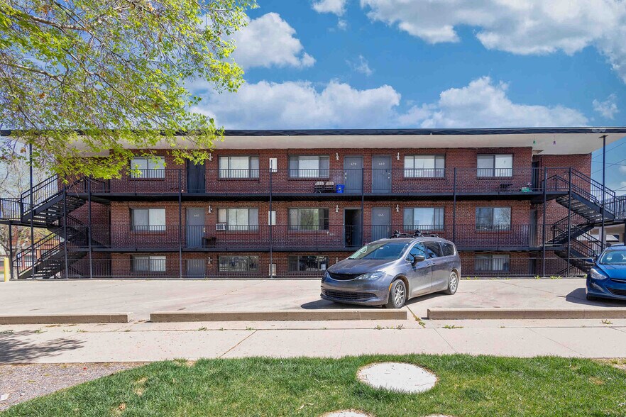 651 29th St, Denver, CO à vendre - Photo de l’immeuble – Image 3 sur 39