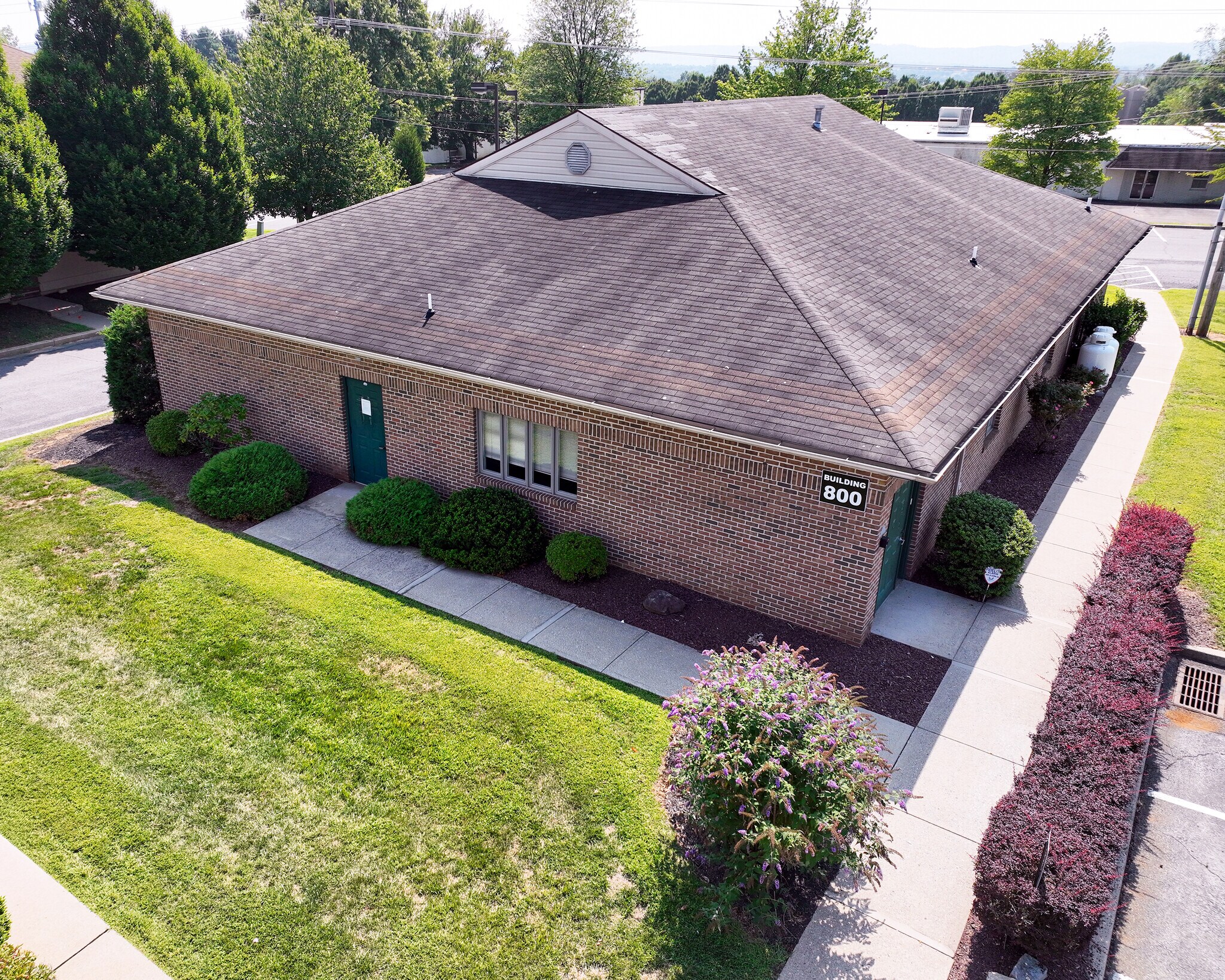 800 Coventry Dr, Phillipsburg, NJ à vendre Photo de l’immeuble– Image 1 sur 13