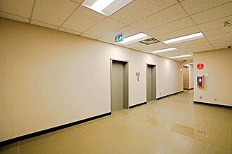 9816 Hardin St, Fort McMurray, AB à louer Photo intérieure– Image 1 sur 41
