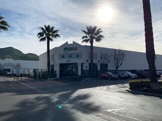 Plus de détails pour 1810 Iowa Ave, Riverside, CA - Industriel/Logistique à vendre