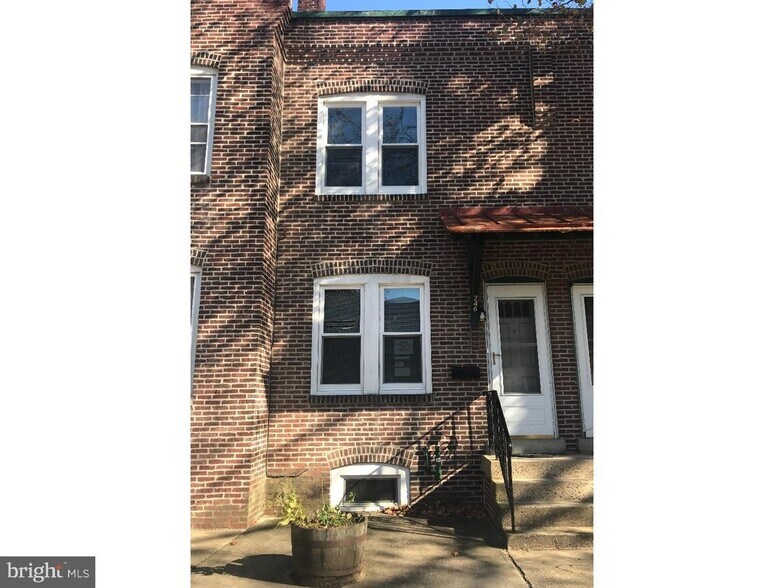 Stabilized 4 Unit Portfolio in NJ portefeuille de 1 biens à vendre sur LoopNet.fr - Photo principale – Image 1 sur 1
