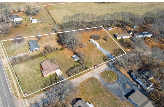 5560 & 5590 Highway 9, Inman, SC à vendre Photo de l’immeuble– Image 1 sur 2