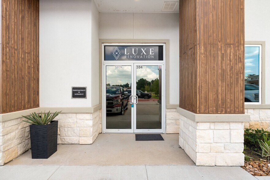 14547 Lake Business Dr, Conroe, TX à vendre - Photo de l’immeuble – Image 3 sur 24