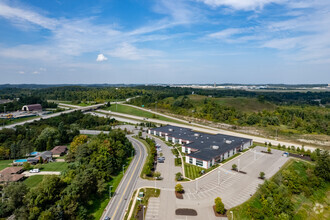 400 Industry Dr, Pittsburgh, PA - VUE AÉRIENNE  vue de carte - Image1