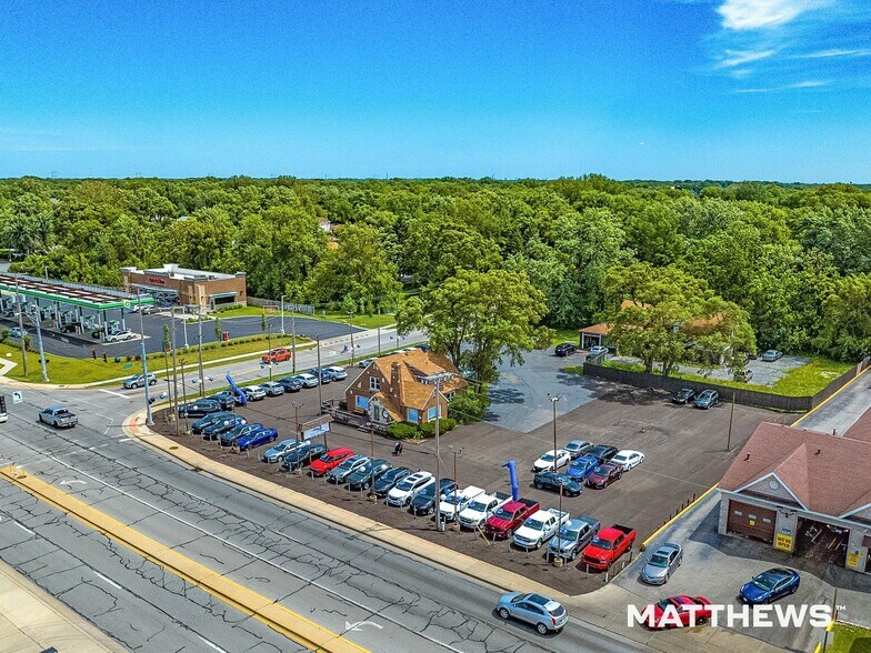 9407-9411 Indianapolis Blvd, Highland, IN à vendre - Photo de l’immeuble – Image 2 sur 4
