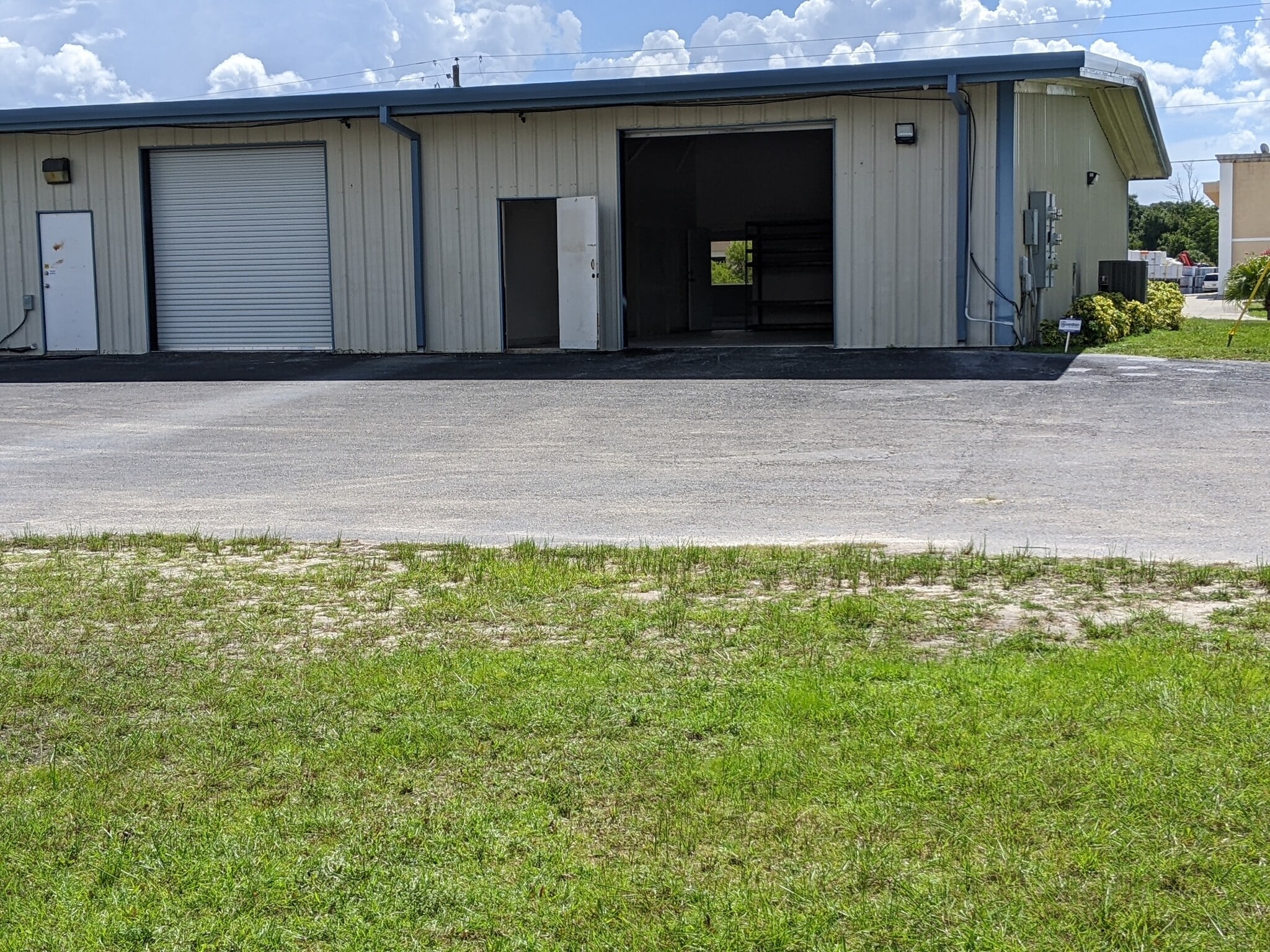 23330 Harborview Rd, Port Charlotte, FL à vendre Photo intérieure– Image 1 sur 5