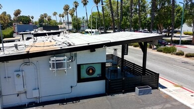 922 W West Covina Pky, West Covina, CA à louer - Vidéo sur l’annonce professionnelle