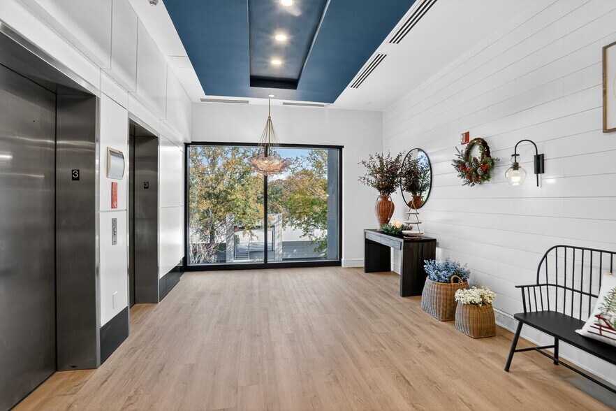 5955 State Bridge Rd, Johns Creek, GA à louer - Hall d’entrée – Image 3 sur 18