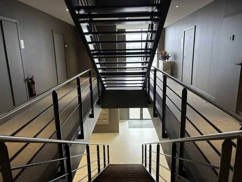 Bureau dans Pessac à louer - Photo intérieure – Image 2 sur 7