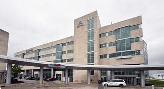 Plus de détails pour 201 N Mayfair Rd, Wauwatosa, WI - Médical à louer